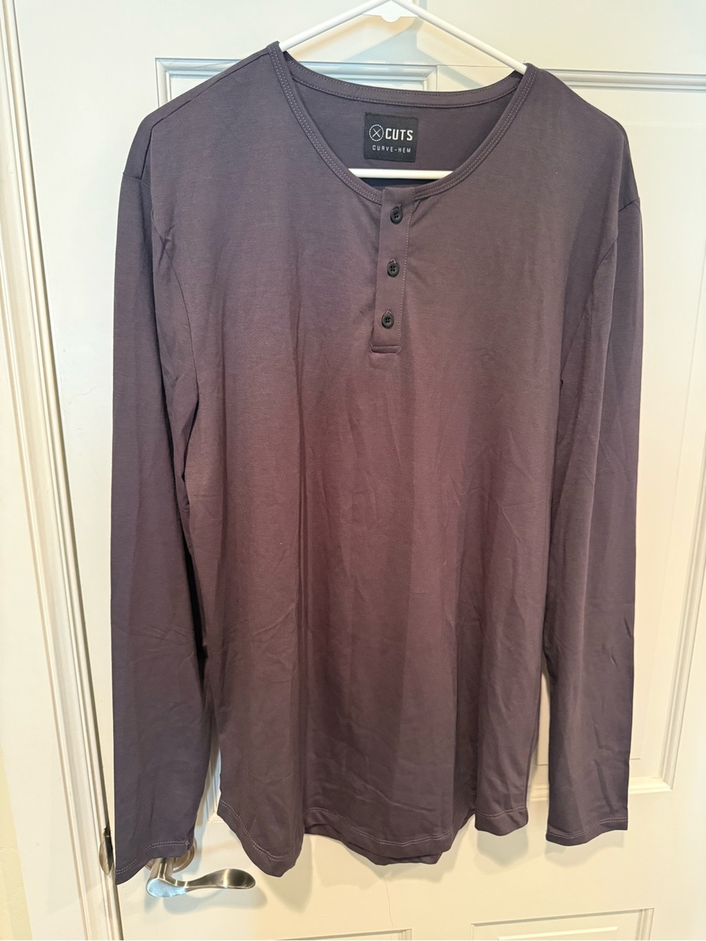 New Cuts Clothing Men’s Long Sleeve Henley Shirt Eggplant Purple XL